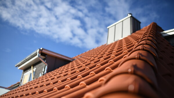 How Heat and Humidity Can Affect Your Chimney in the Summer blog image